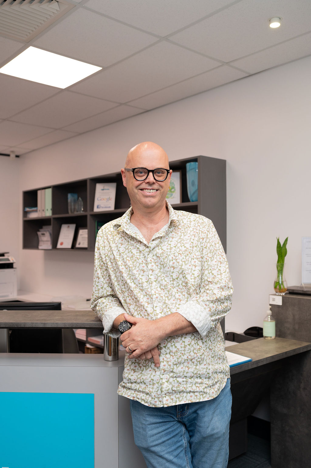 Dr Mike Boggild
